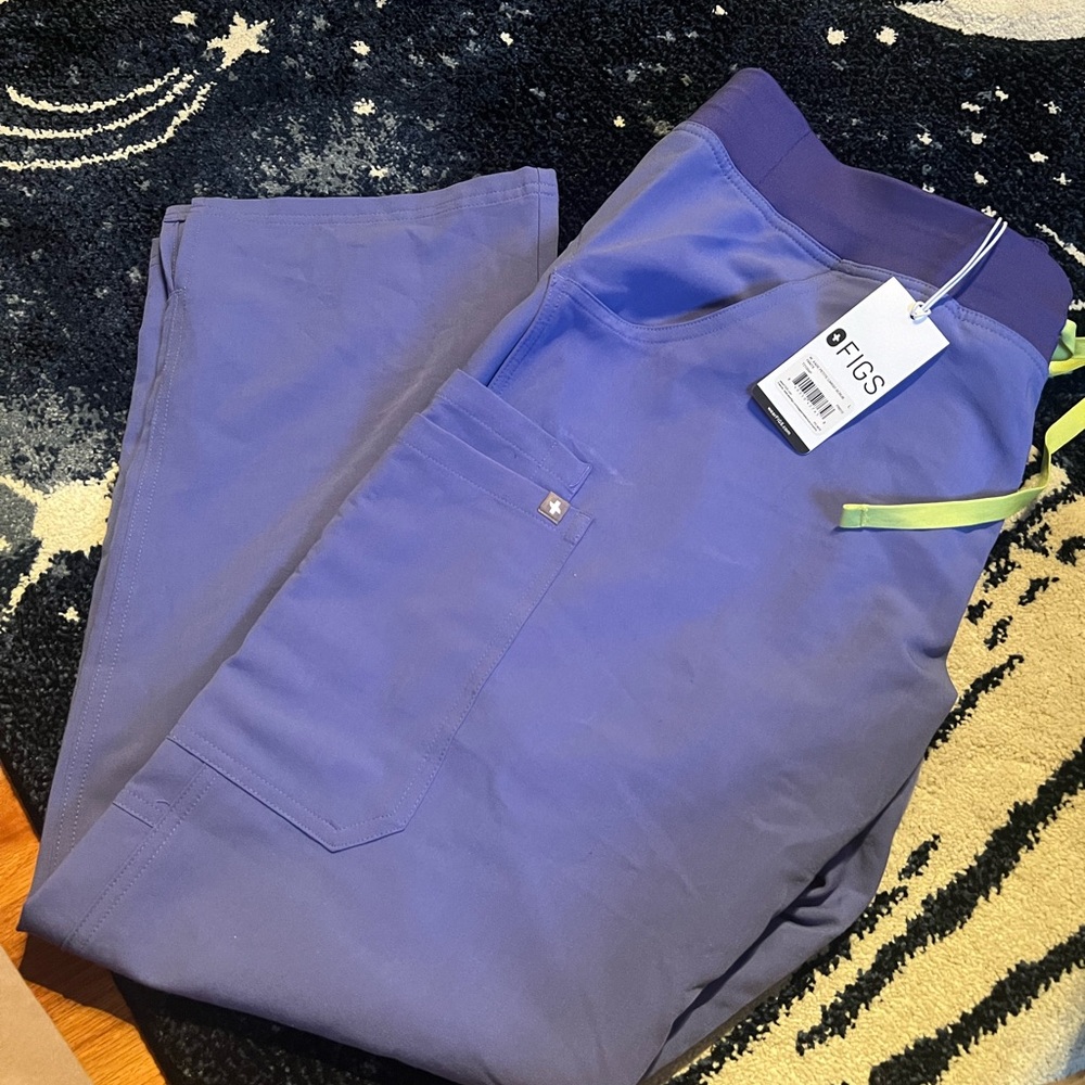 Figs scrubs